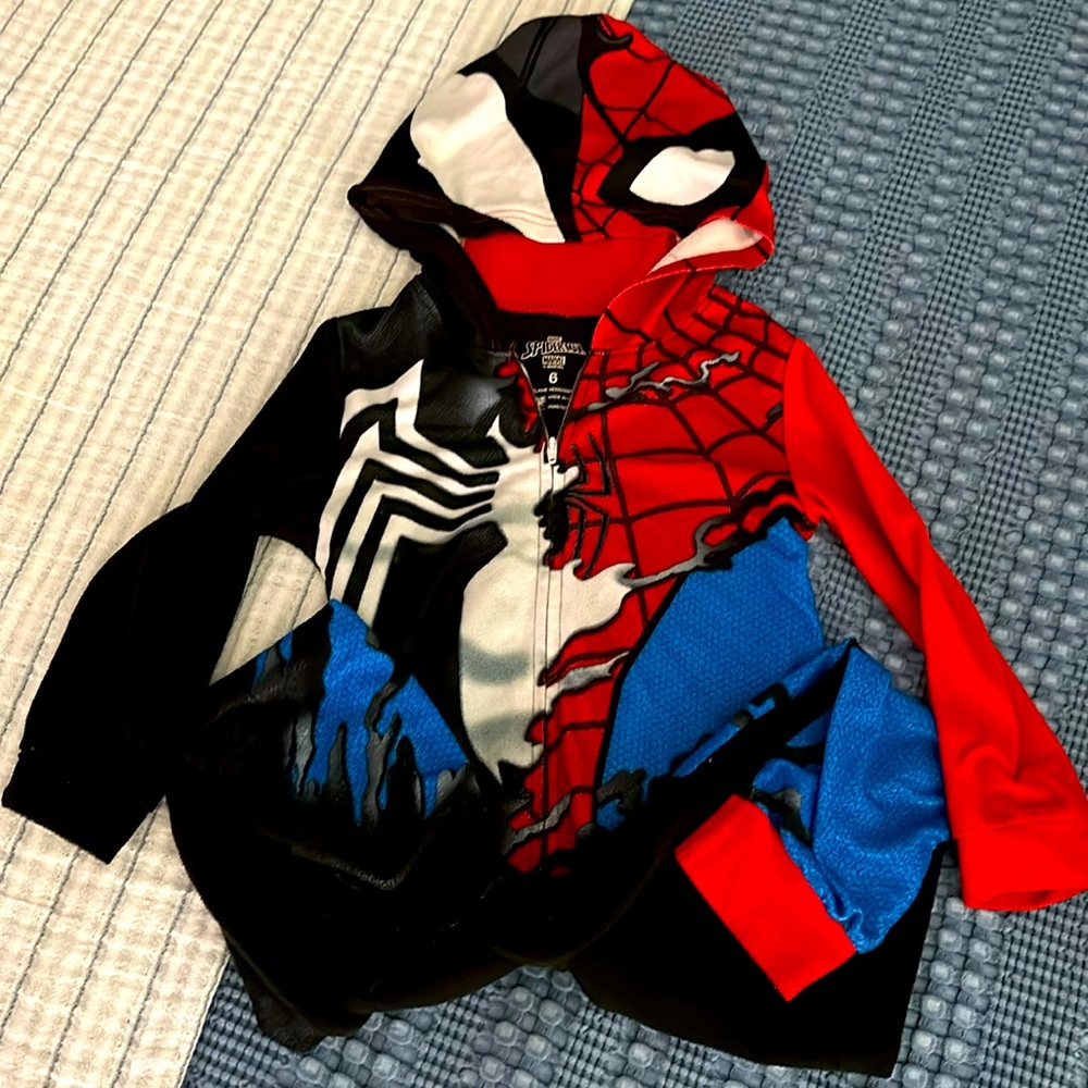 EUC Spiderman Venom Fleece Onesie PJ